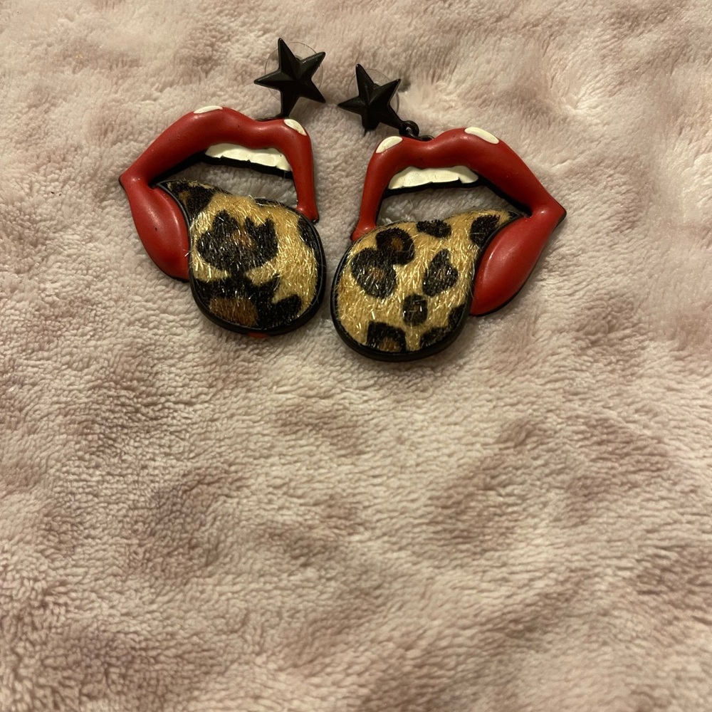 Rolling Stones Leopard Print Lip Earrings